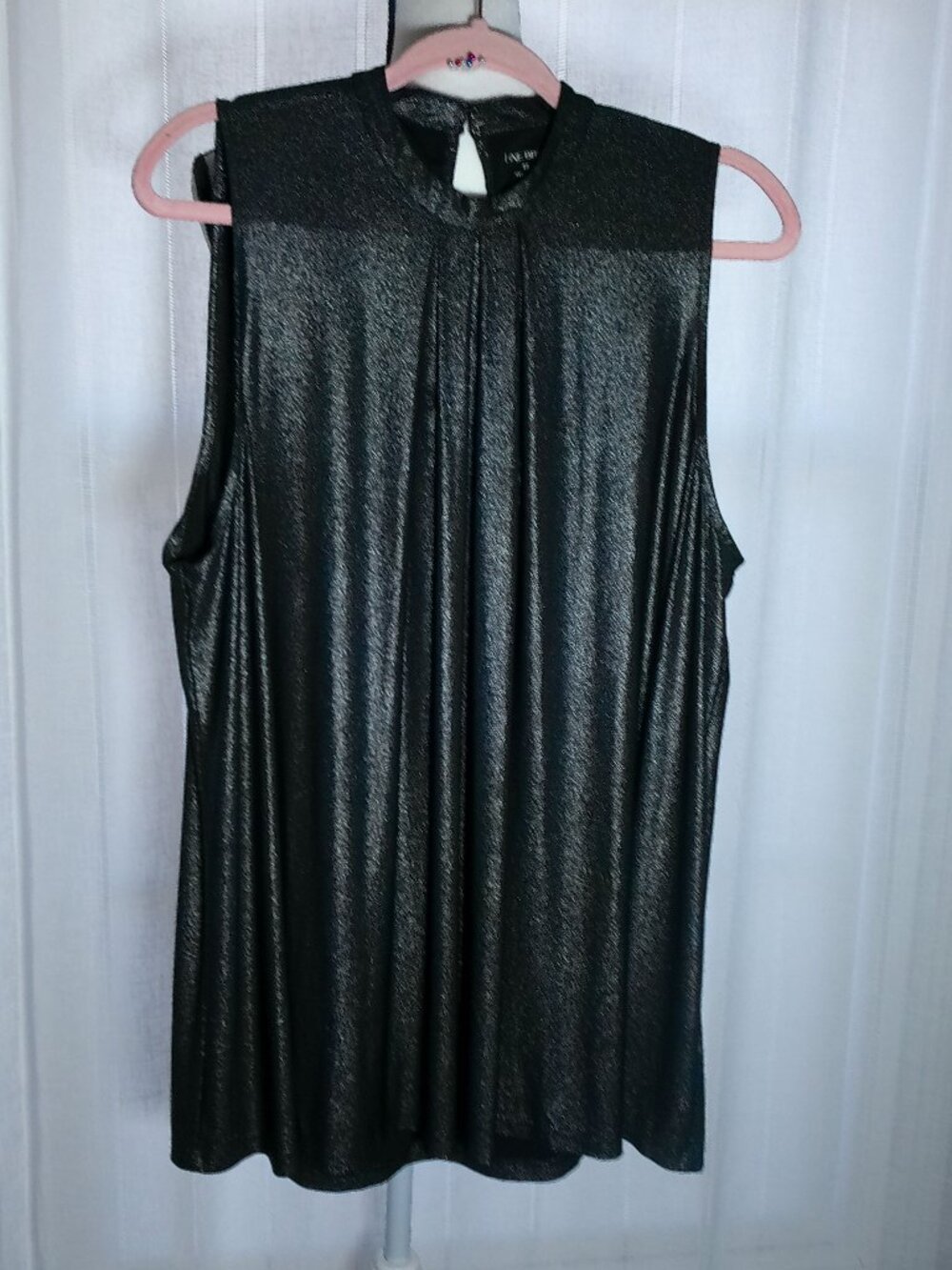 LANE BRYANT Tunic Top w/Rear Button-Up Shiney Black NWOT 18/20